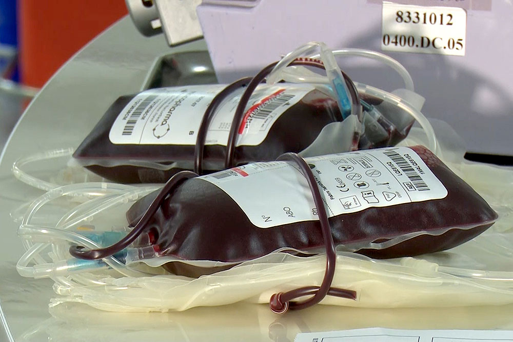 پرسنل نیروی انتظامی سیرجان ۲۱ هزار سی‌سی خون اهدا کردند