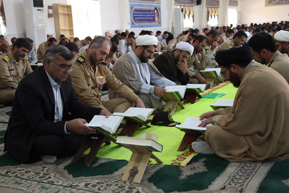 محفل انس با قرآن در مرکز آموزش شهدای وظیفه سیرجان برپا شد