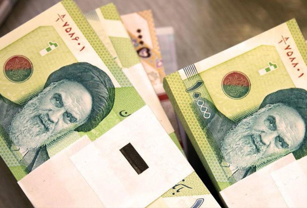 ۶ عامل تنظیم تسهیلات غیرمجاز بانکی در سیرجان دستگیر شدند