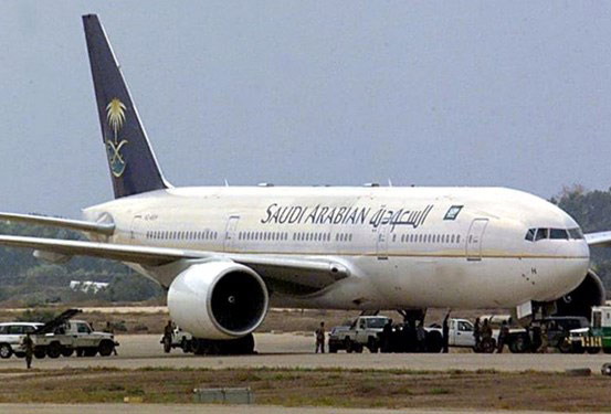 پس از ۲۹ سال هواپیمای عربستان سعودی وارد فرودگاه نجف شد