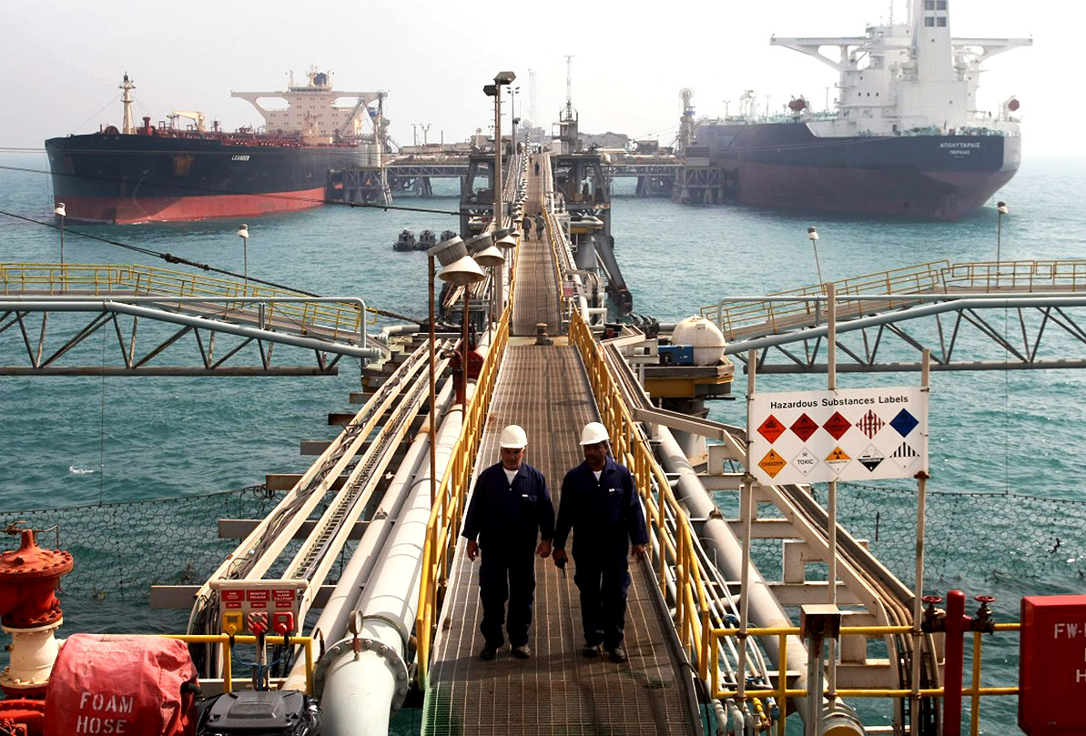 کاهش صادرات نفت ایران به ۳۸۶ هزار بشکه در روز
