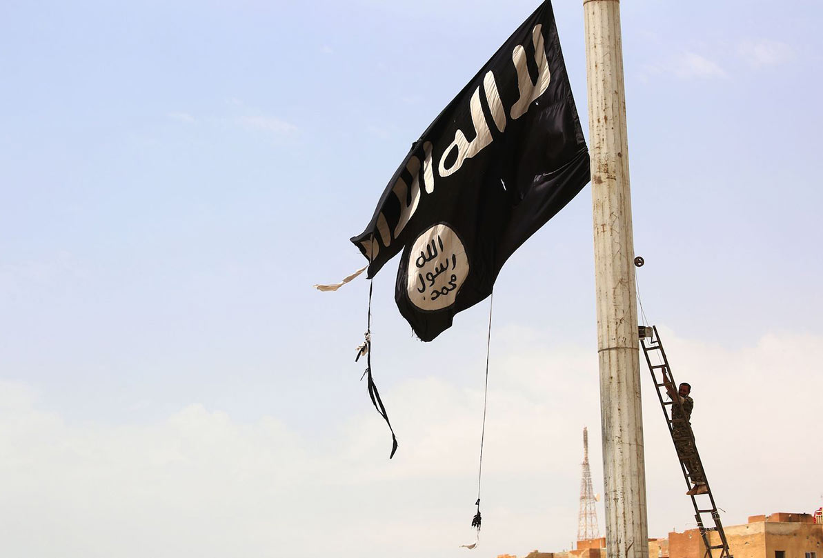 ۳ کشته در اثر انفجار مین‌های به جا مانده از داعش