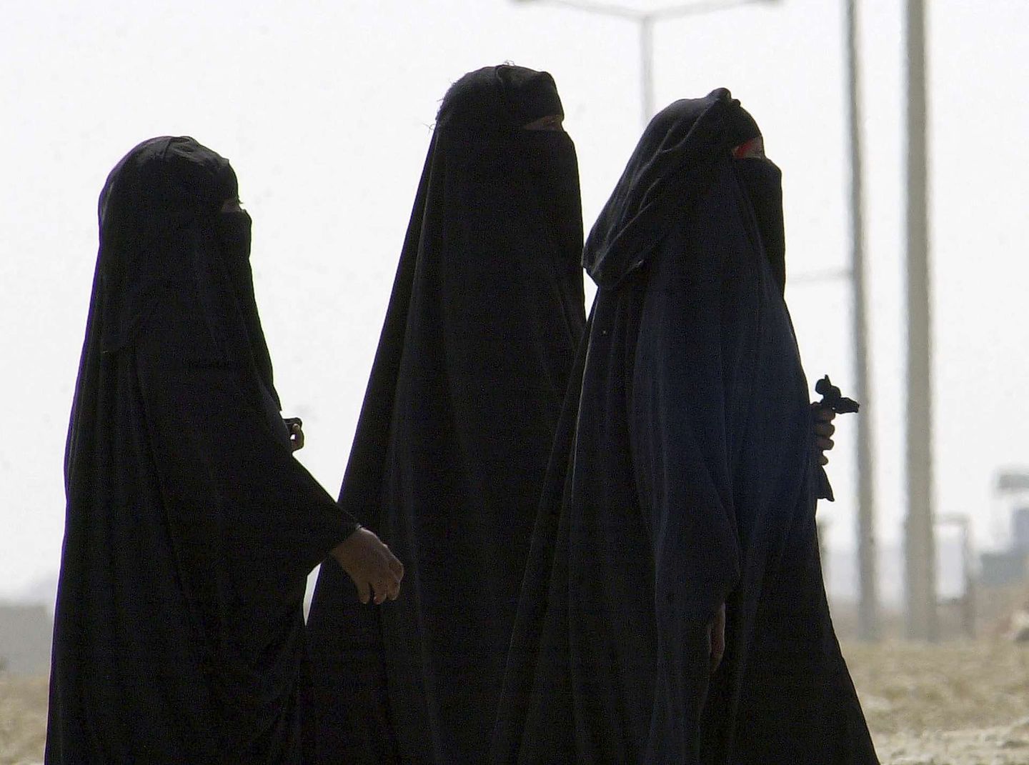 حضور ۵۰۰ زن داعشی در زندان‌های عراق