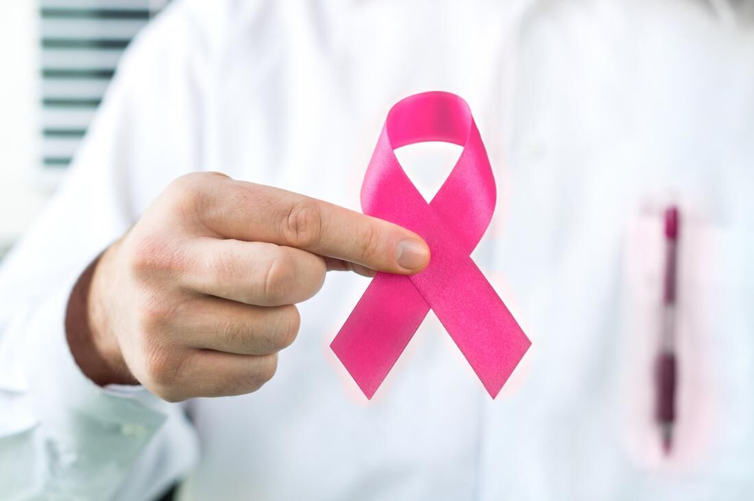 ابتلای هر ۴۰ دقیقه یک زن در ایران به سرطان سینه