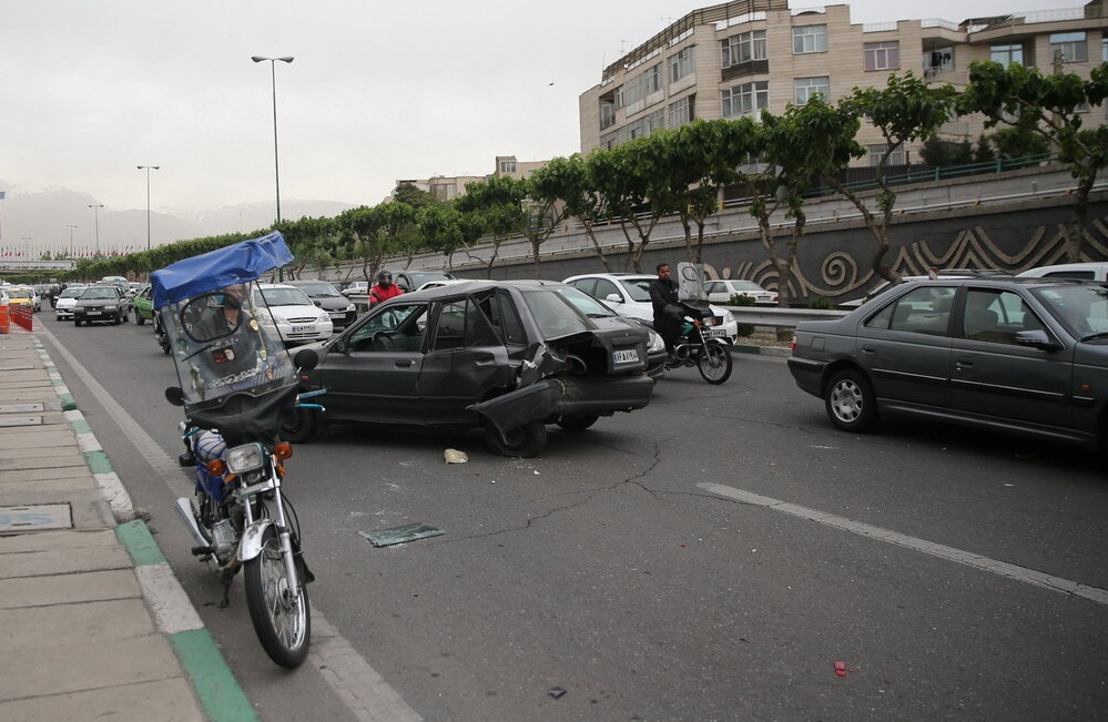 سه حادثه ترافیکی در کرمان ۱۷ مصدوم و یک کشته برجا گذاشت