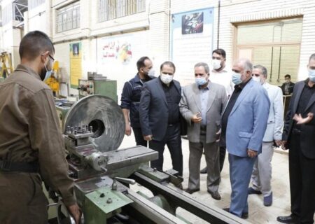 بومی‌سازی قطعات پیشرفته صنعت در دانشگاه آزاد سیرجان