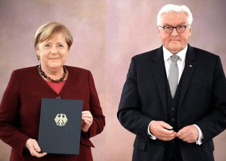 رئیس‌جمهور آلمان استعفای مرکل را پذیرفت