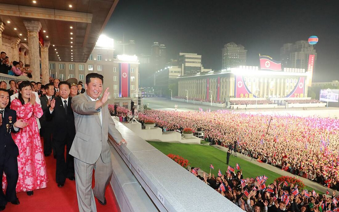 ممنوعیت مدهای لباس «بی‌حیا» و «شرم آور» در کره شمالی