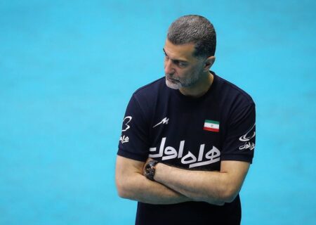سرمربی تیم ملی هدایت تیم والیبال فولاد سیرجان ایرانیان را برعهده گرفت