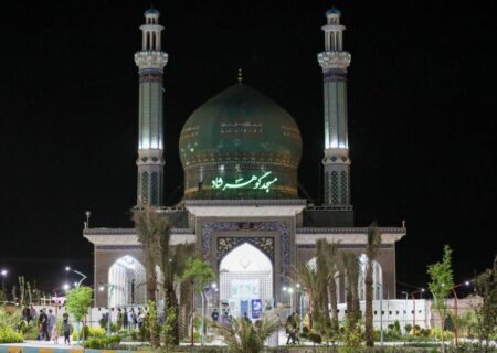 مراسم احیای شب‌های قدر در مسجد گوهر شاد مجموعه گهر پارک سیرجان برگزار شد