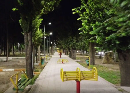 ویدئو | تامین روشنایی بوستان‌های سطح شهر در حال انجام است